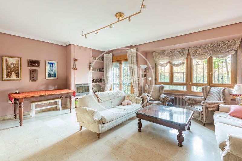 Casa adosada en c. de federico agustí 5 adosado en venta en el plantío en Madrid - Imagen 3