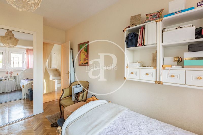 Casa adosada en c. de federico agustí 5 adosado en venta en el plantío en Madrid - Imagen 23