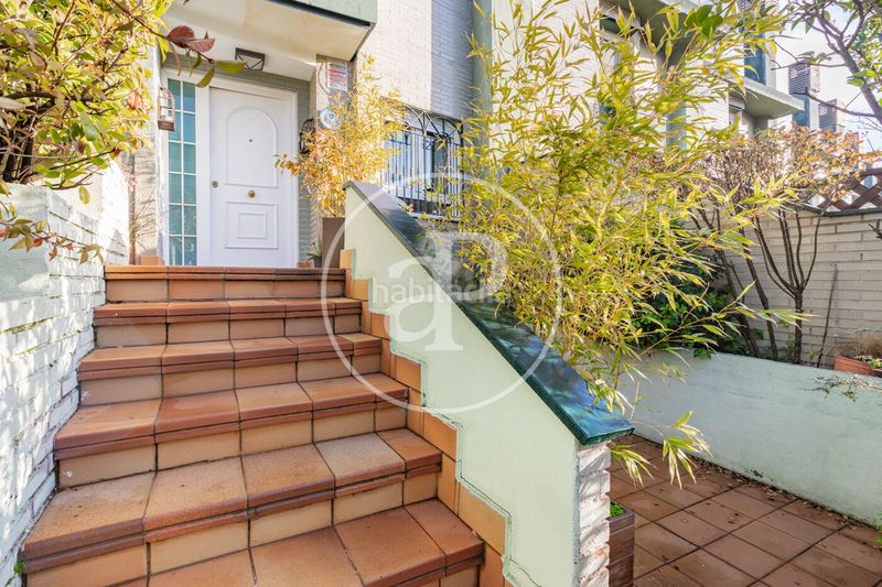 Casa adosada en c. de federico agustí 5 adosado en venta en el plantío en Madrid - Imagen 11