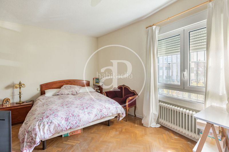 Casa adosada en c. de federico agustí 5 adosado en venta en el plantío en Madrid - Imagen 26