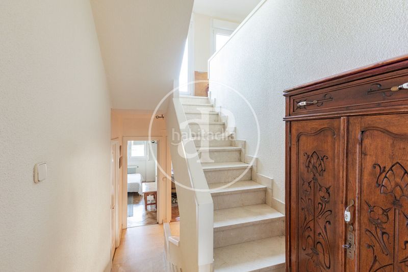 Casa adosada en c. de federico agustí 5 adosado en venta en el plantío en Madrid - Imagen 35