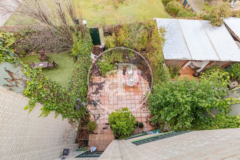 Casa adosada en c. de federico agustí 5 adosado en venta en el plantío en Madrid - Imagen 46