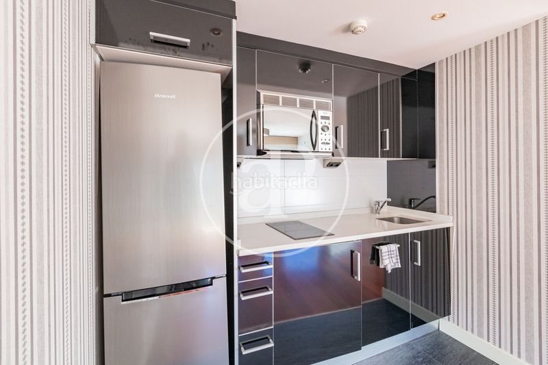 Foto 04f87128-4629-4191-93fa-02d05b1519d9. Pis amb calefacció aparcament piscina a Ríos Rosas-Nuevos Ministerios Madrid