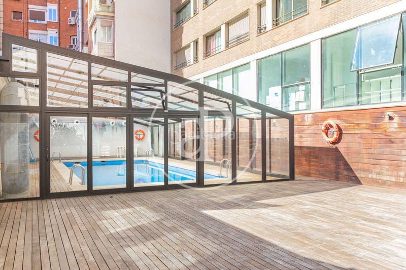 Foto 29d6c24f-ee7f-4d69-8741-75b5dd648f29. Pis amb calefacció aparcament piscina a Ríos Rosas-Nuevos Ministerios Madrid