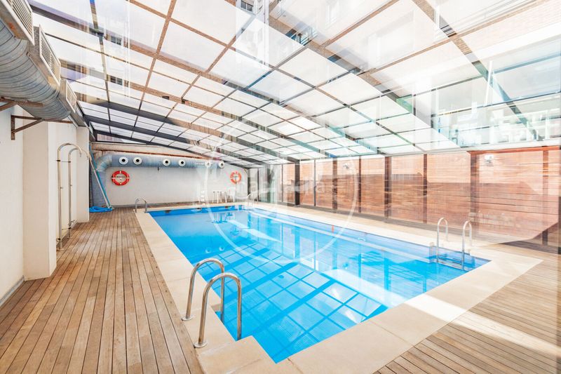 Foto a1740a9a-62d8-474d-81db-ee5c82793c75. Pis amb calefacció aparcament piscina a Ríos Rosas-Nuevos Ministerios Madrid