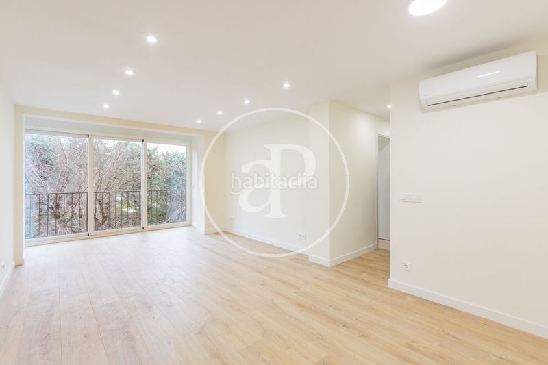 Piso en c. bergantín 7 piso en venta en Alameda de Osuna en Madrid