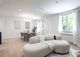 Pis  C. de bailén. Piso en venta en palacio