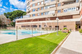 Appartement  C/ de federico salmón. Piso en venta en nueva españa