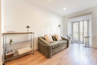 Miete Etagenwohnung  C. de las infantas. Piso en alquiler en la plaza de pedro zerolo