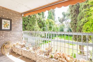 Flat in El Viso. Piso en venta en el viso