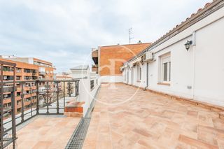 Àtic  Calle de santa engracia. Ático en venta en almagro