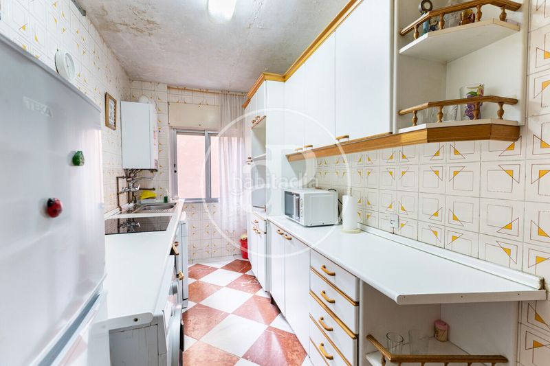 Foto f0869b3c-f23b-4655-984a-84763eb6b994. Pis amb calefacció a Ventas Madrid