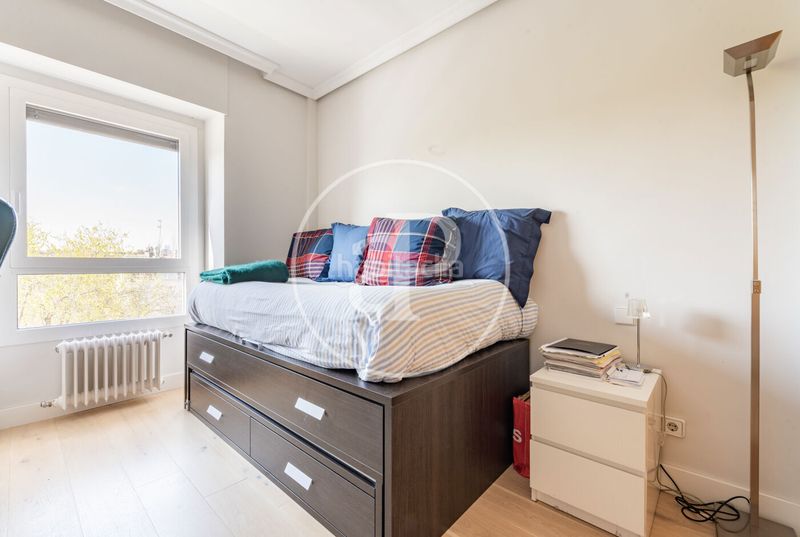 Foto 6c698c57-6ea2-45d0-be3f-b2c52f49762e. Pis amb calefacció aparcament a Nueva España Madrid