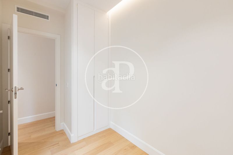 Foto c0d84188-86f7-4a59-a966-6b4b30c7f3f9. Pis amb calefacció a Guindalera Madrid