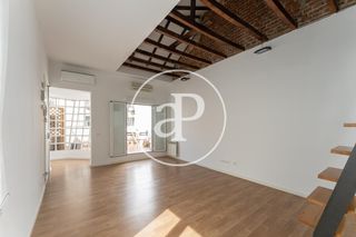 Location Attique  Calle de alcantara. Atico en alquiler en lista