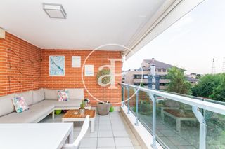 Etagenwohnung in Calle Picasso