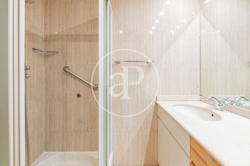 Foto 18e56c96-cb54-4c48-a818-9b1f4a166550. Pis amb calefacció aparcament a Almagro Madrid