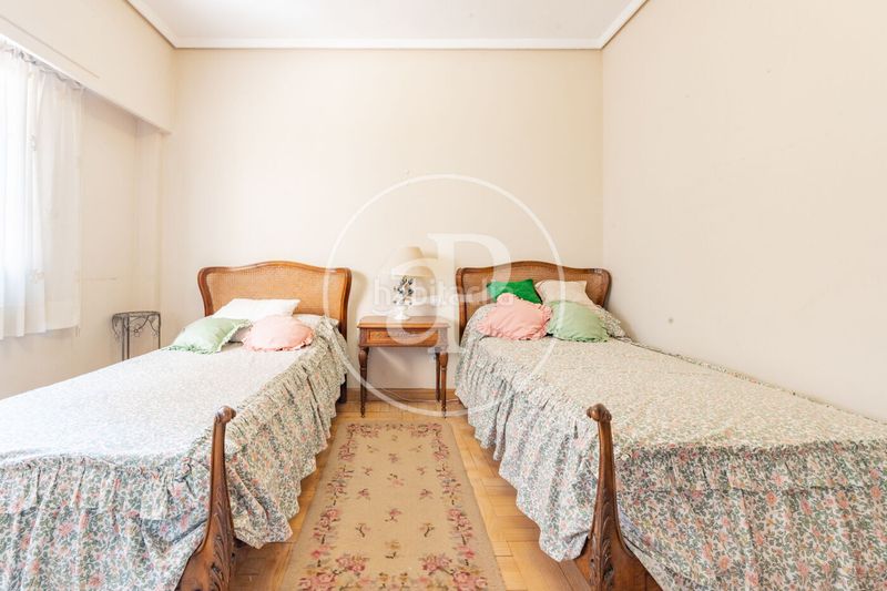 Foto d4754b56-ed0f-44de-8639-96c2f5751cb5. Pis amb calefacció aparcament a Almagro Madrid