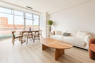 Piso en Cuatro Caminos - Azca. Piso en venta en calle orense