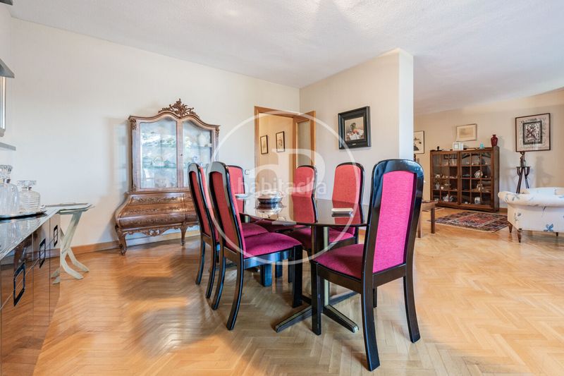 Foto 21f52f69-5e3a-411d-a38f-c978e3c066d5. Pis amb calefacció aparcament piscina a Mirasierra Madrid