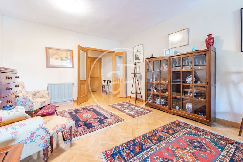 Foto 47602c5a-909b-422c-ac07-37bae369585f. Pis amb calefacció aparcament piscina a Mirasierra Madrid