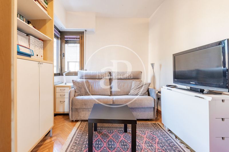 Foto 638c1ccd-4a4f-4778-99ce-424773a60546. Pis amb calefacció aparcament piscina a Mirasierra Madrid