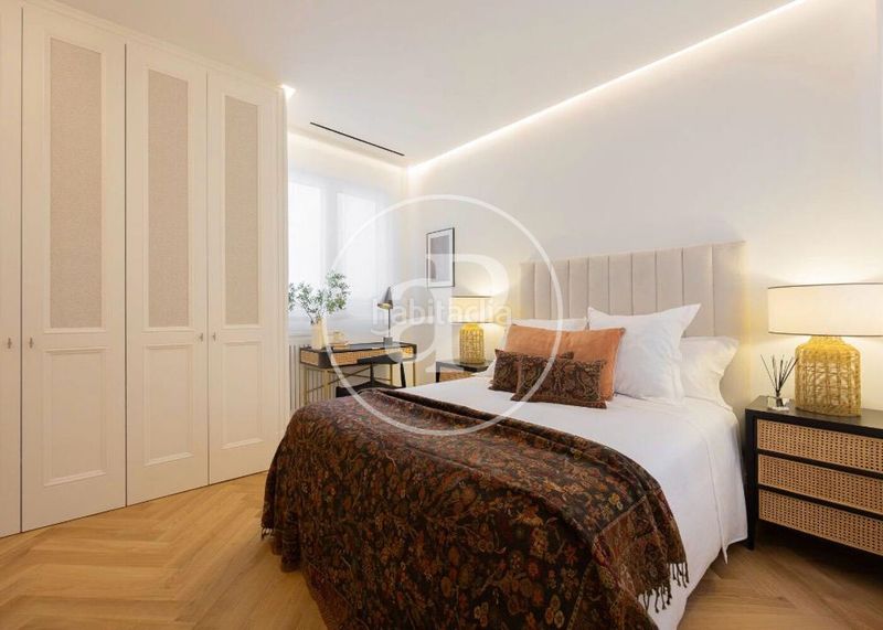 Foto cf2c652f-ecb1-4c48-b92a-38b2e47ccf1a. Pis amb calefacció aparcament a Goya Madrid