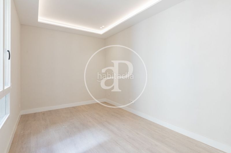 Foto 4db98e61-ab28-4061-984d-e0b715a23a6b. Pis amb calefacció a Embajadores-Lavapiés Madrid