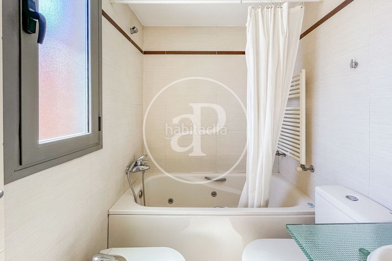 Foto 1902dab0-25d7-42d1-8efe-43331c7b6416. Pis amb calefacció aparcament piscina a Legazpi Madrid