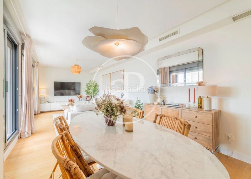 Foto 0328f628-176f-453f-b784-6be04ae58c99. Àtic amb calefacció aparcament piscina a Valenoso Boadilla del Monte