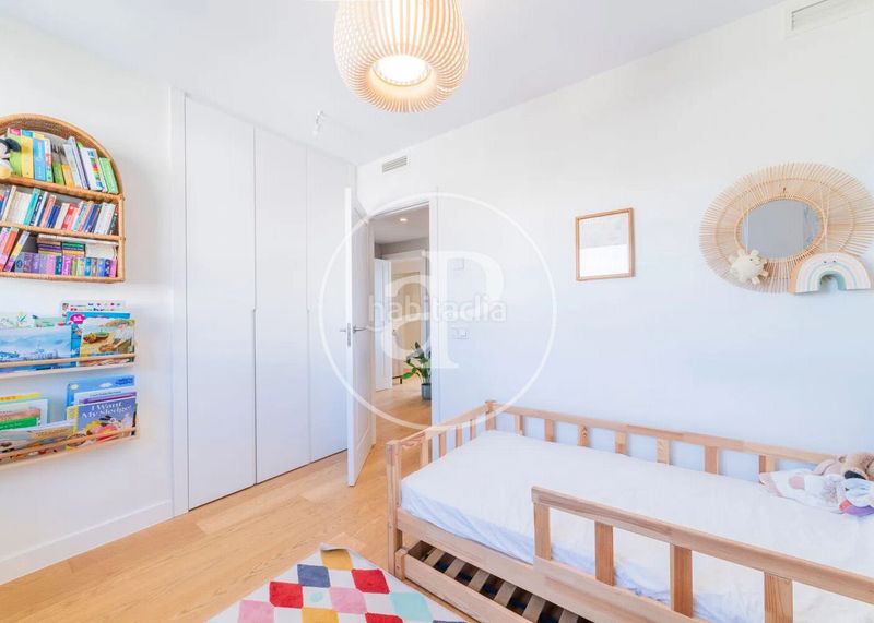 Foto 81709bf5-8075-4c1a-ab0a-680a224ede89. Àtic amb calefacció aparcament piscina a Valenoso Boadilla del Monte