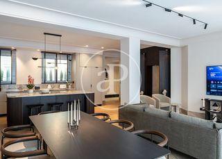 Miete Etagenwohnung  Calle de alcántara. Piso en alquiler en calle alcantara