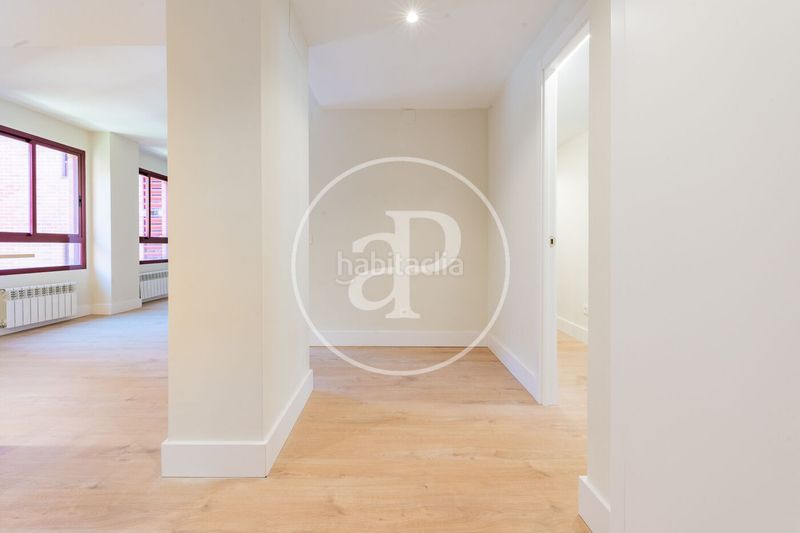 Foto 34ba7e15-4eb2-4512-a383-2275d4493b52. Pis amb calefacció aparcament a San Juan Bautista Madrid