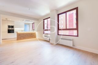 Pis a San Juan Bautista. Piso en venta en calle emiliano barral