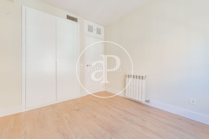 Foto af648551-0404-47b8-bf4d-998e7941b9fe. Pis amb calefacció aparcament a San Juan Bautista Madrid