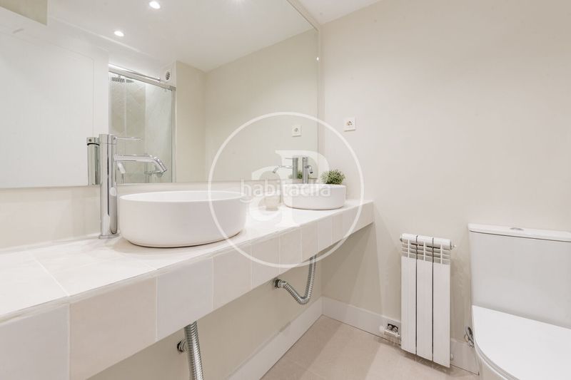 Foto ca1d6850-3d23-4005-9ae0-977a5951b167. Pis amb calefacció aparcament a San Juan Bautista Madrid