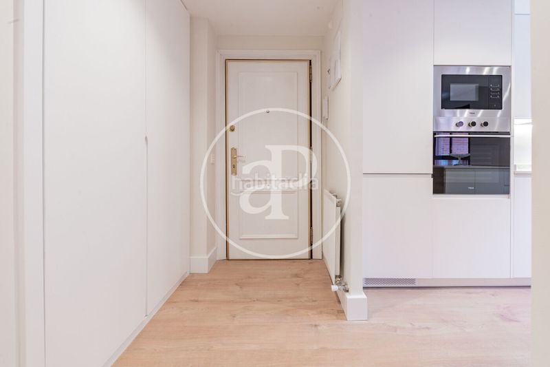 Foto d66cebb0-df1d-458d-a27e-793b06e2a48f. Pis amb calefacció aparcament a San Juan Bautista Madrid