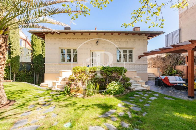 Foto 7912655c-a16e-4d39-946b-c62eed7d6e81. Casa amb calefacció aparcament piscina a La Florida - El Plantío Madrid