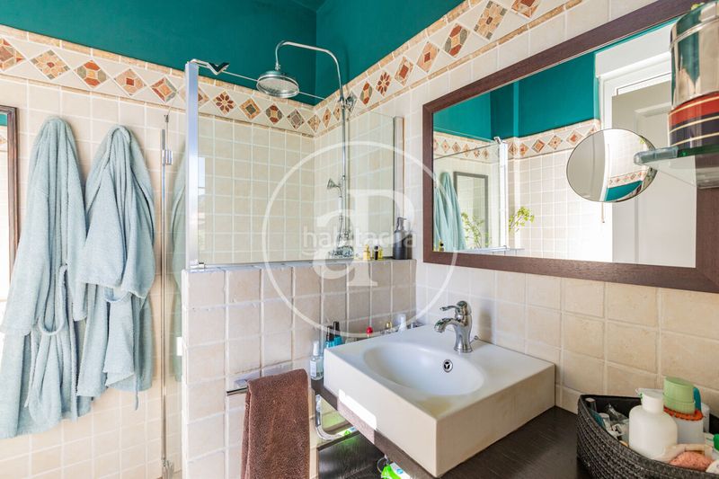 Foto e90c465b-5c51-4dfd-8c1c-76662e8c9a08. Casa amb calefacció aparcament piscina a La Florida - El Plantío Madrid