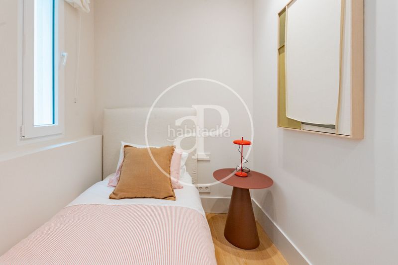 Foto b9d00d1f-a2ca-45d7-a3fa-f10792efd972. Pis amb calefacció a Ibiza Madrid