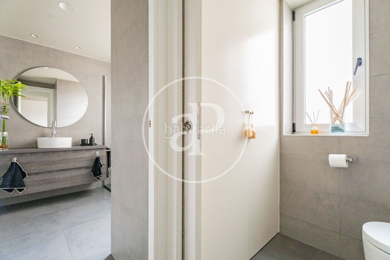 Foto b965d2f8-d7c0-4f6d-921c-6916aa63bcac. Pis amb calefacció a Lista Madrid