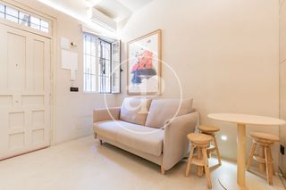 Piso en Universidad-Malasaña. Piso en venta en divino pastor