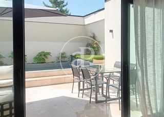 Location Appartement  Jorge  manrique. Ático en alquiler en el viso