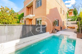 Casa bifamiliare in La Florida - El Plantío. Casa en venta en el plantío