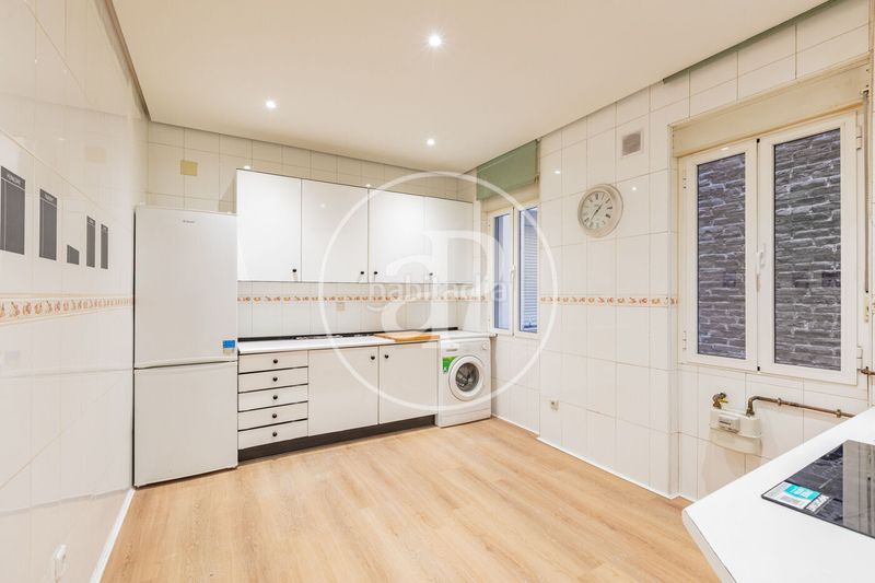 Foto 37ea8b49-7d8d-4ab5-b3ee-ed000bb841c9. Pis amb calefacció a Ibiza Madrid