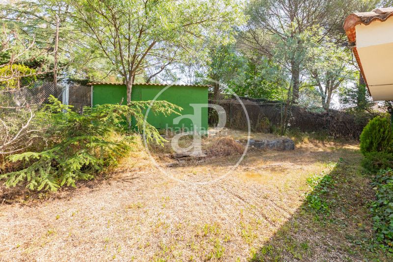 Foto 02784e88-3c5d-49dd-8b35-80187604ebcf. Casa amb calefacció aparcament piscina a El Monte Torrelodones