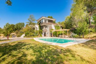 Casa  Av. arroyo de trofas. Chalet independiente en venta en los peñascales