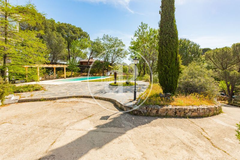 Foto 4dd0640a-5914-4713-a10c-9847be128e41. Casa amb calefacció aparcament piscina a El Monte Torrelodones