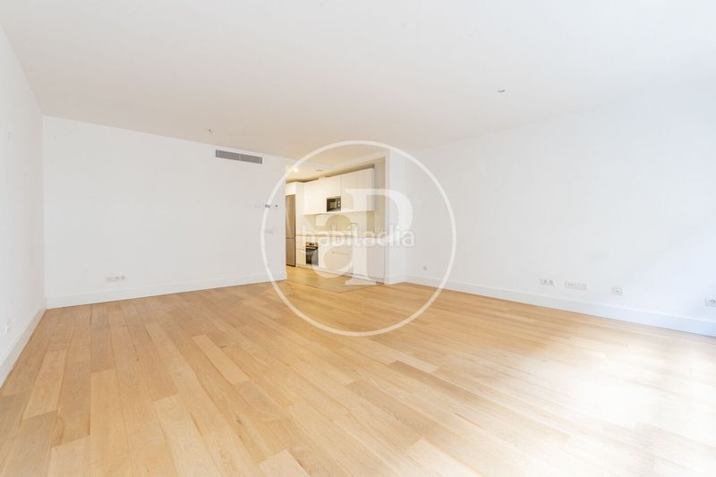 Foto 1daede88-291f-4a4d-987e-b01c85b8c639. Pis amb calefacció aparcament piscina a Ríos Rosas-Nuevos Ministerios Madrid