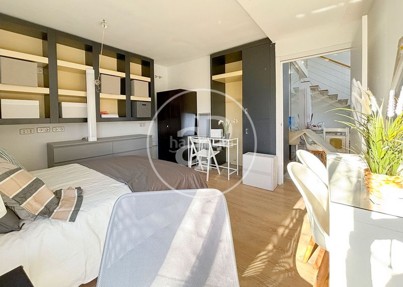 Foto 5a645777-2c4f-4402-b366-fe7f72d40f63. Loft amb calefacció aparcament a Simancas Madrid